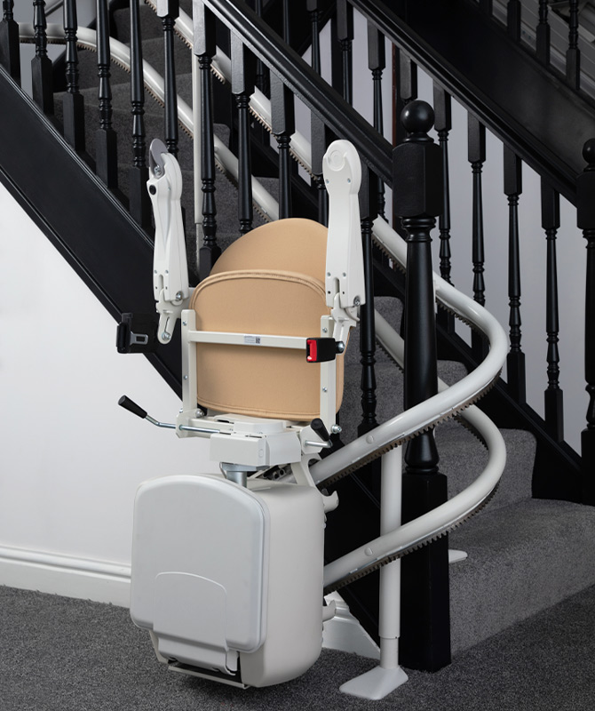 Handicare 4000 curved stairlift